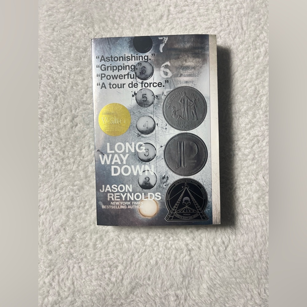 Book Bundle - Picture 2 of 7